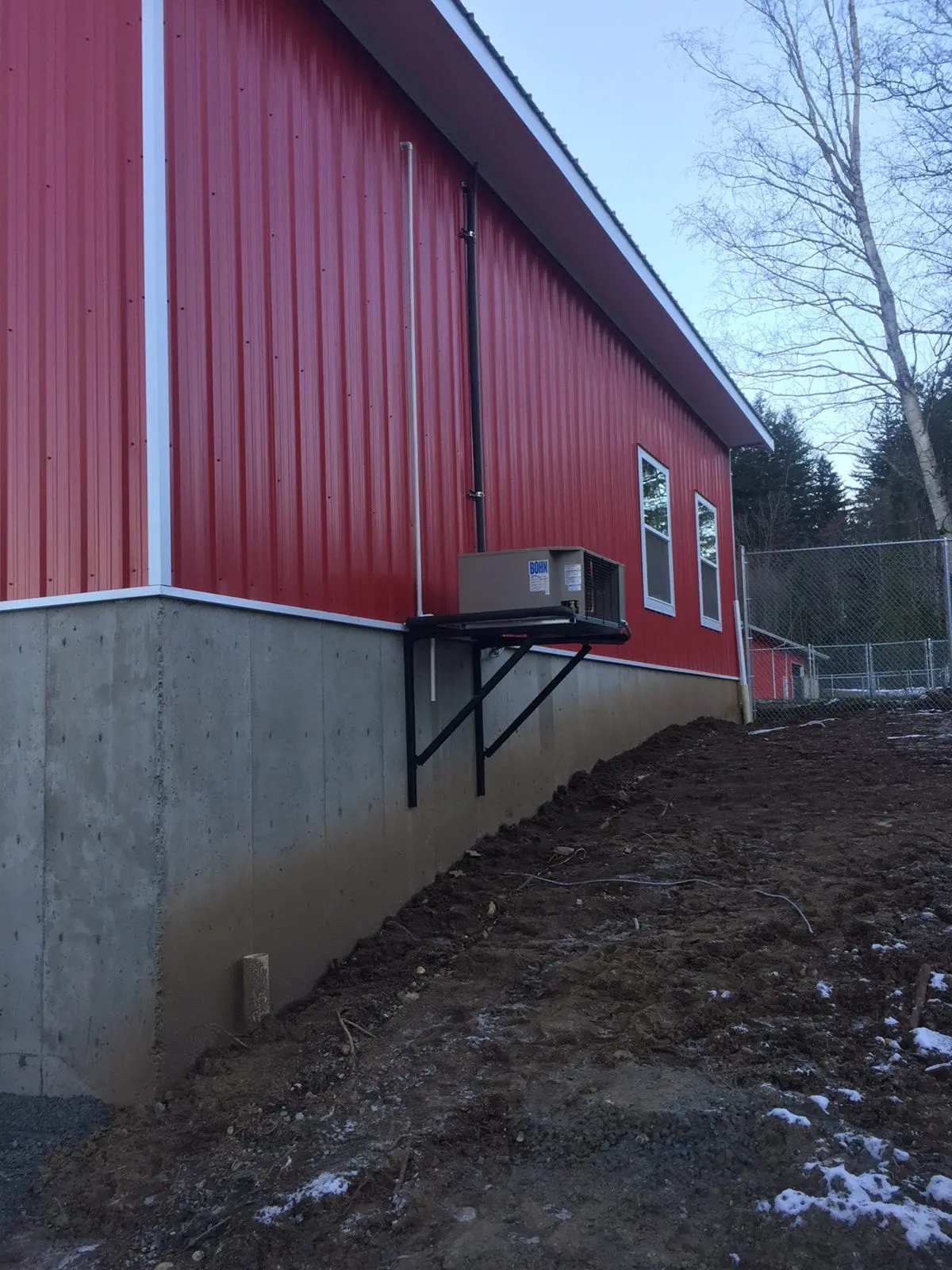 Poultry barn refrigeration condensing unit installation Chilliwack BC Alpine Refrigeration
